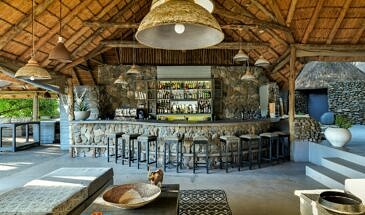 African Safari Guru - Simbavati River Lodge - Timbavati Game Reserve - Greater Kruger National Park - South Africa - Bar